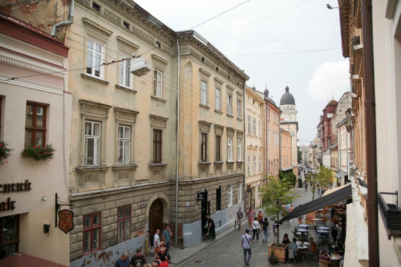 Апартаменти З Балконом Lviv Exterior foto